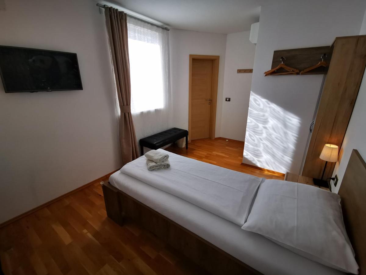 Mondina Guest House Постойна Экстерьер фото